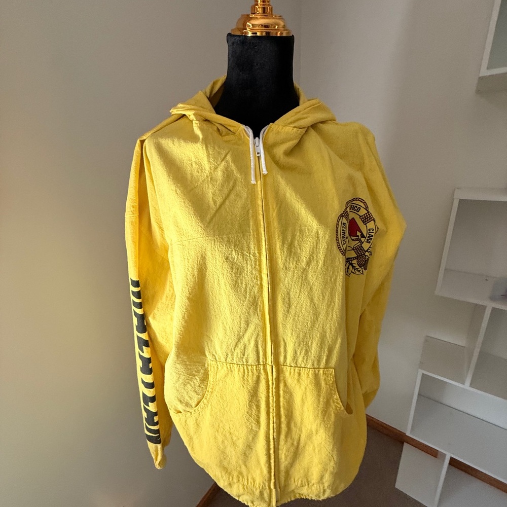 Vintage Yellow Pacifico Graphic Zip-Up Hoodie/Light Jacket